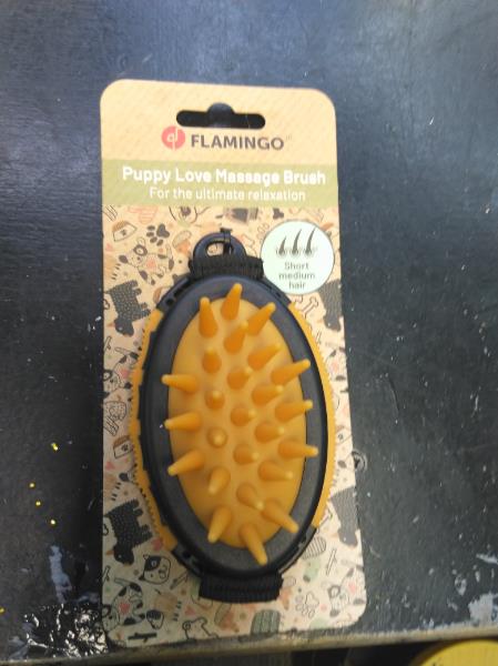 Flamingo Puppy Love Massage Brush