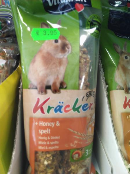 Vitakraft Vk Rabbit Honey Sticks 2PK Rabbit Treat 